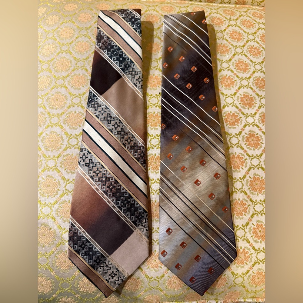 2 Vintage Blocks Ties